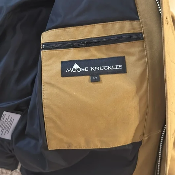 Moose Knuckles Men’s coat